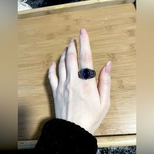 Smooth Alloy / sapphire-like stone size 9.5 Ring | truly gorgeous